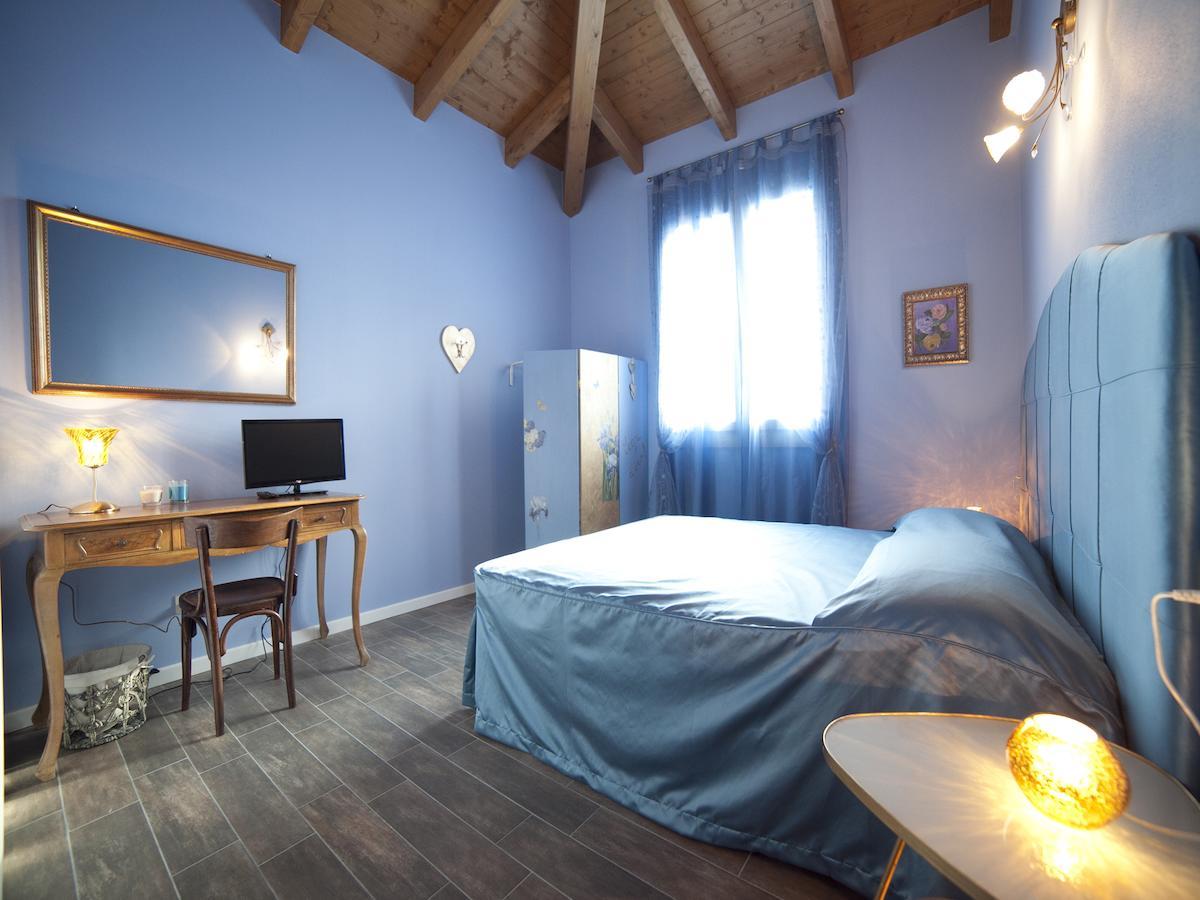 Agriturismo Fondo Gesu Sala Bolognese Cameră foto